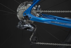 SwiftCarbon-RaceVox-Ultegra-Di2-disc-04